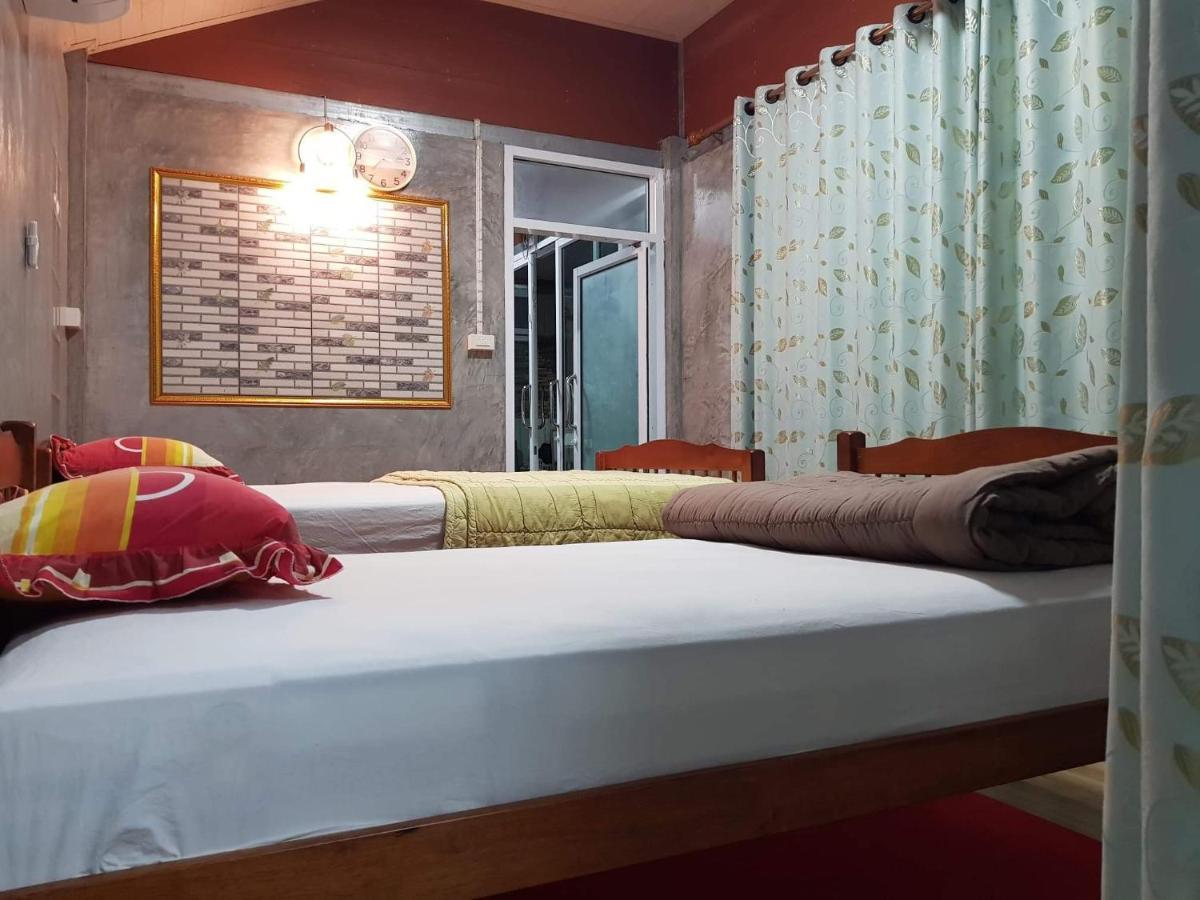 Baan Thabthong Homestay Ban Pak Nam  外观 照片