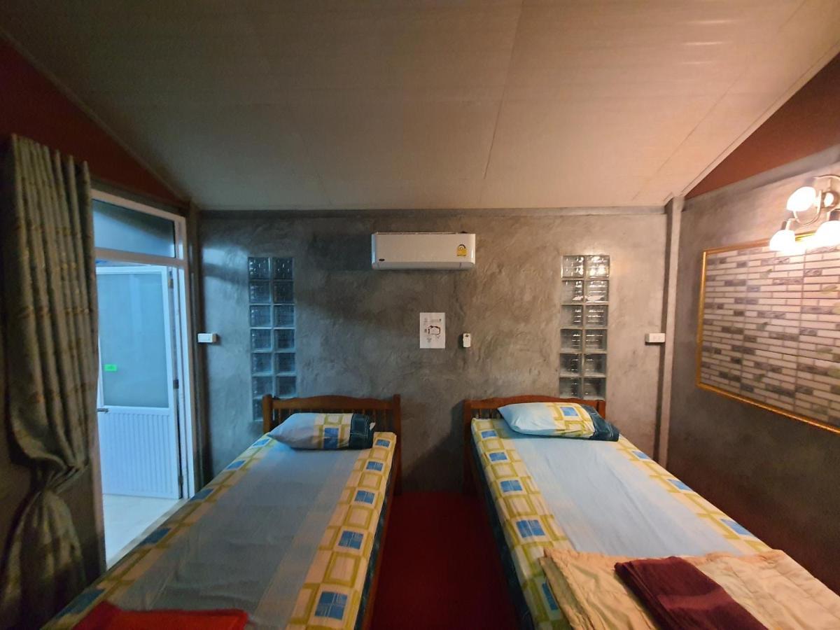 Baan Thabthong Homestay Ban Pak Nam  外观 照片